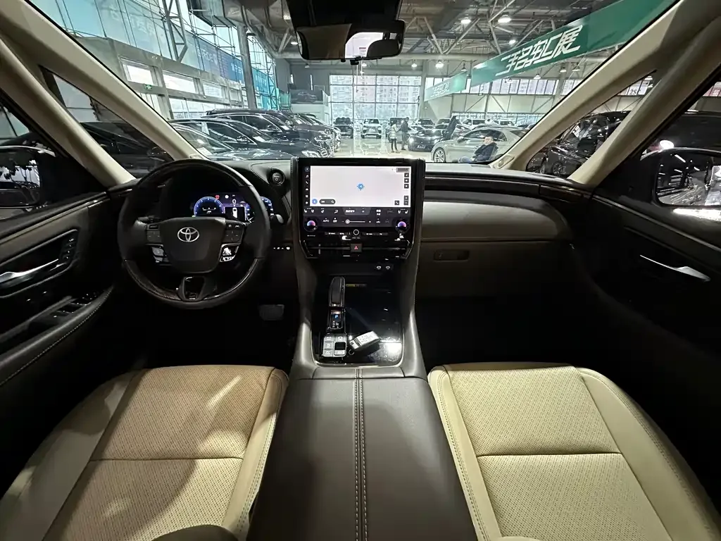 Toyota Alphard 2025 из CN, фото 9