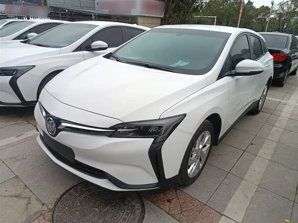 Buick Velite 6