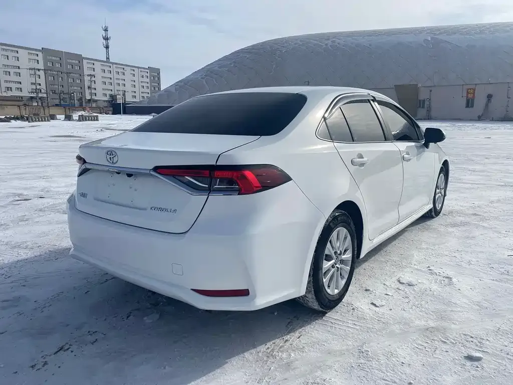 Toyota Corolla 2023 из CN, фото 6