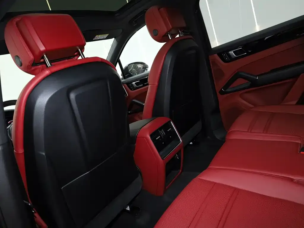 Porsche Cayenne 2022 из CN, фото 7