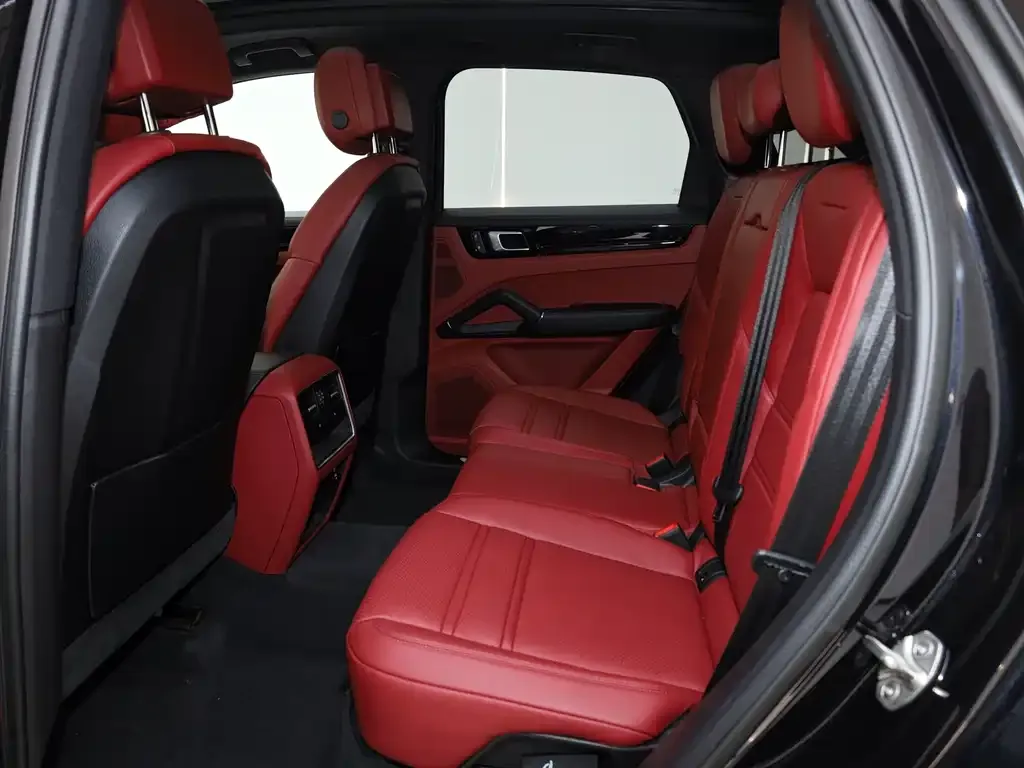 Porsche Cayenne 2022 из CN, фото 2