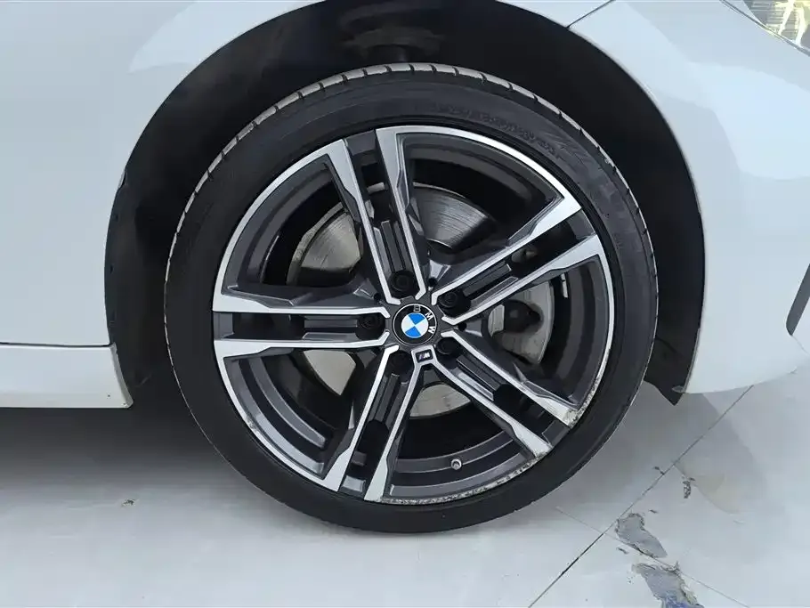 BMW 1 Series 2021 из CN, фото 5