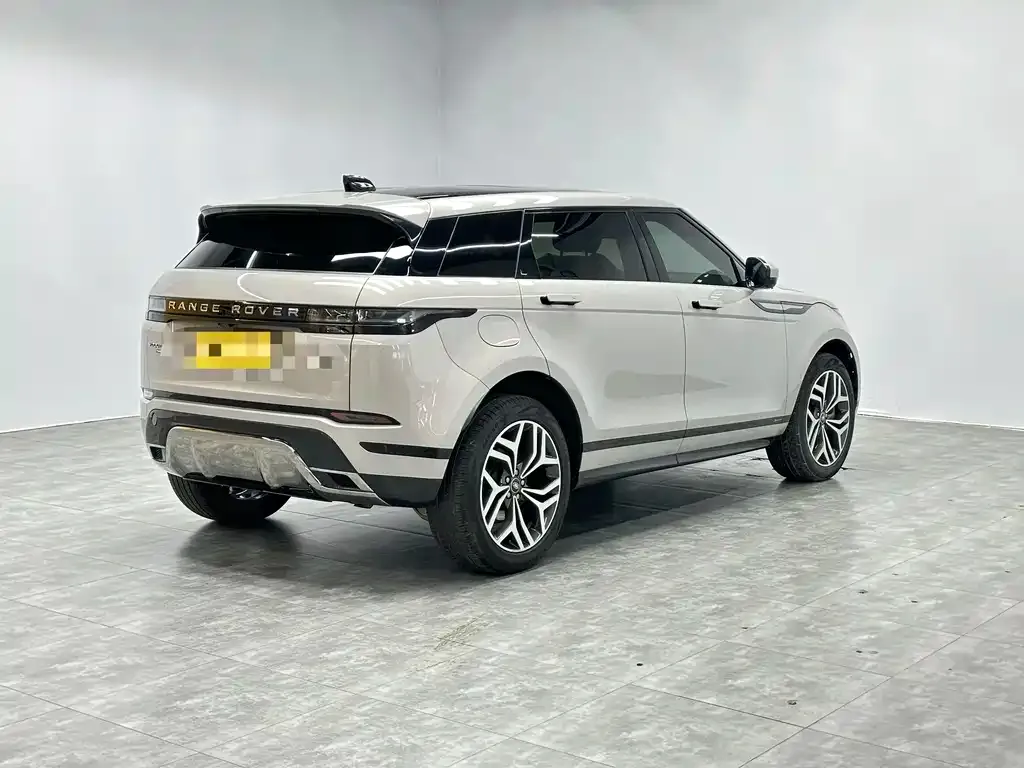 Land Rover Evoque — фото 9