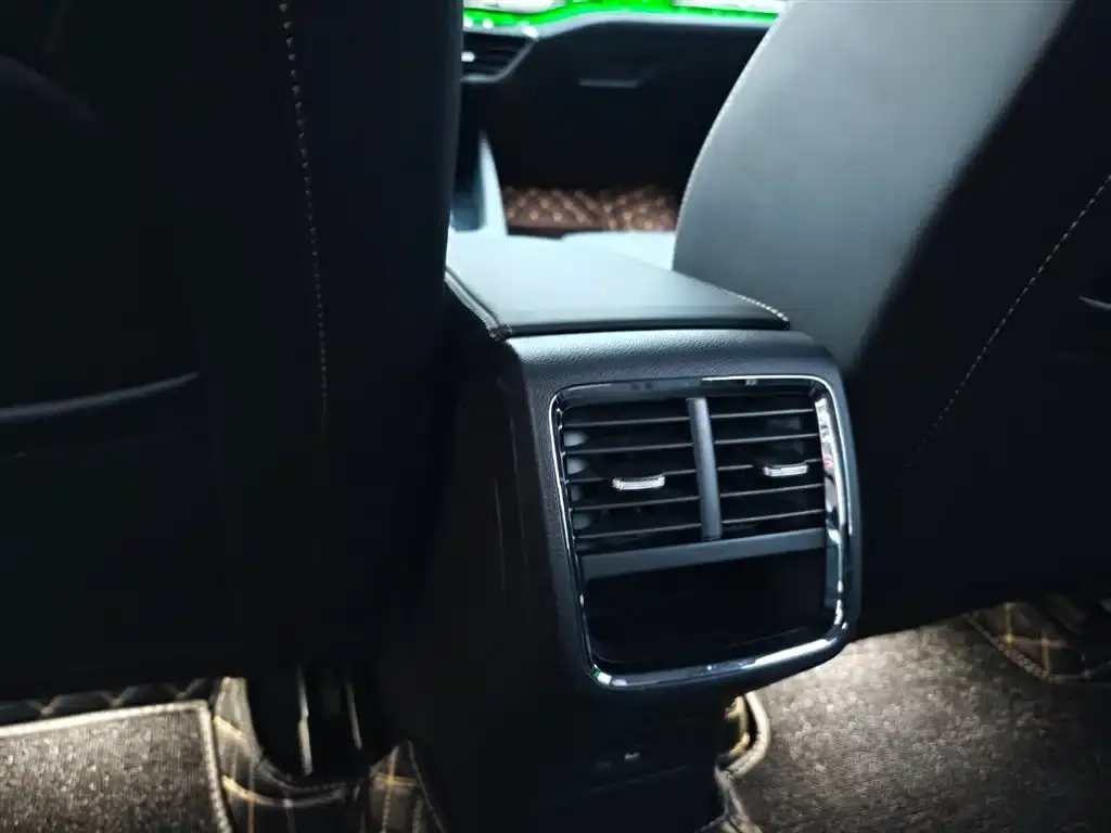 Skoda Octavia 2022 из CN, фото 2