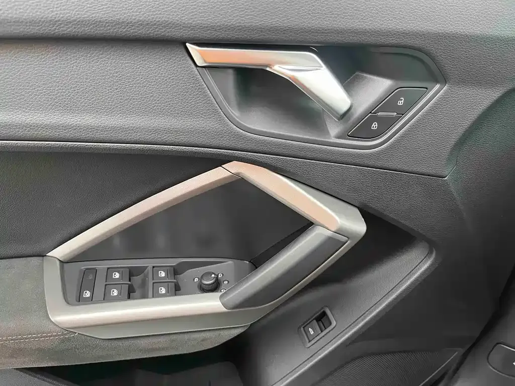 Audi Q3 2022 из CN, фото 7