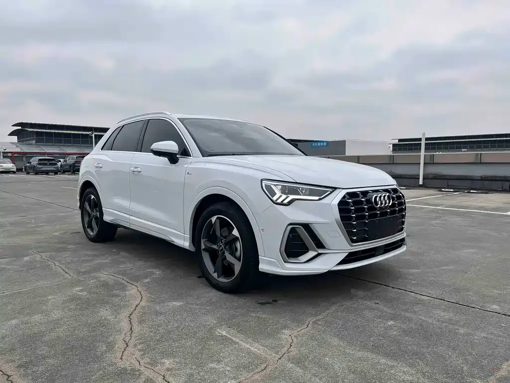 Audi Q3 2022 из CN, фото 4