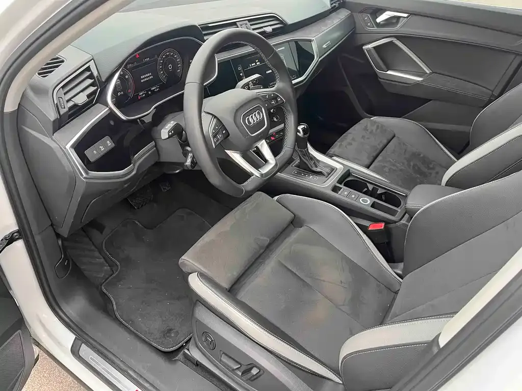Audi Q3 2022 из CN, фото 9