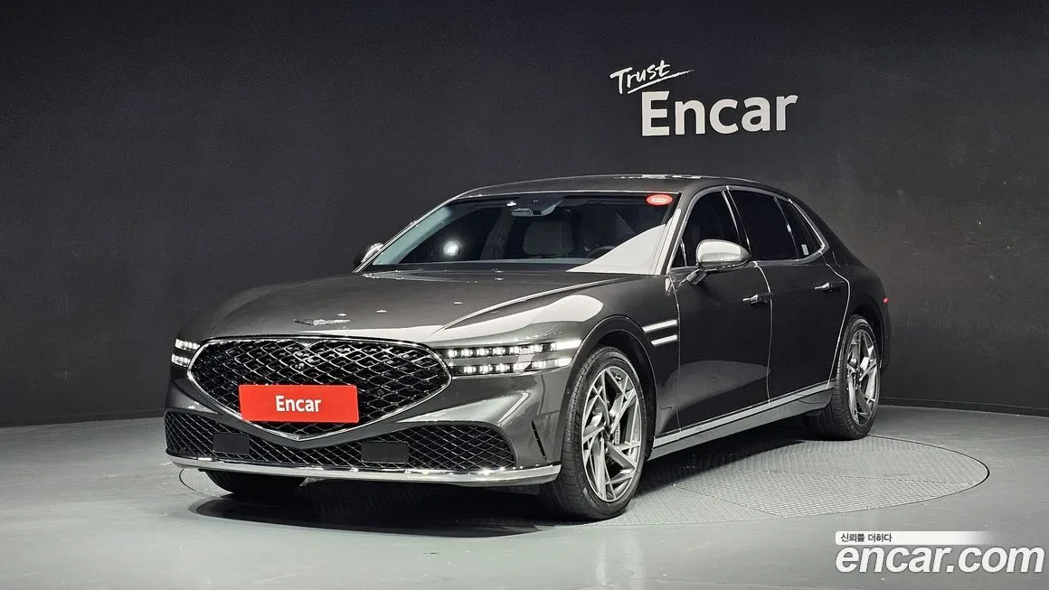 Genesis G90 — фото 1