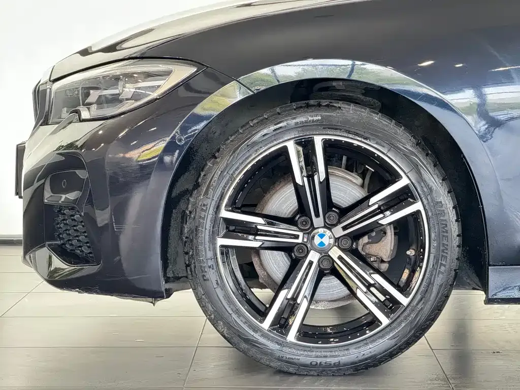 BMW 3 Series — фото 10