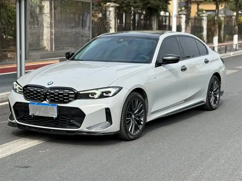 BMW 3 Series 2023 из CN, фото 1
