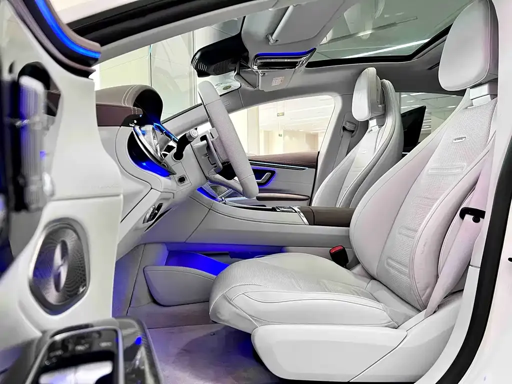 Mercedes-Benz EQS AMG 2026 из CN, фото 5