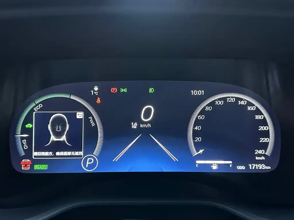 Toyota Sienna 2023 из CN, фото 6
