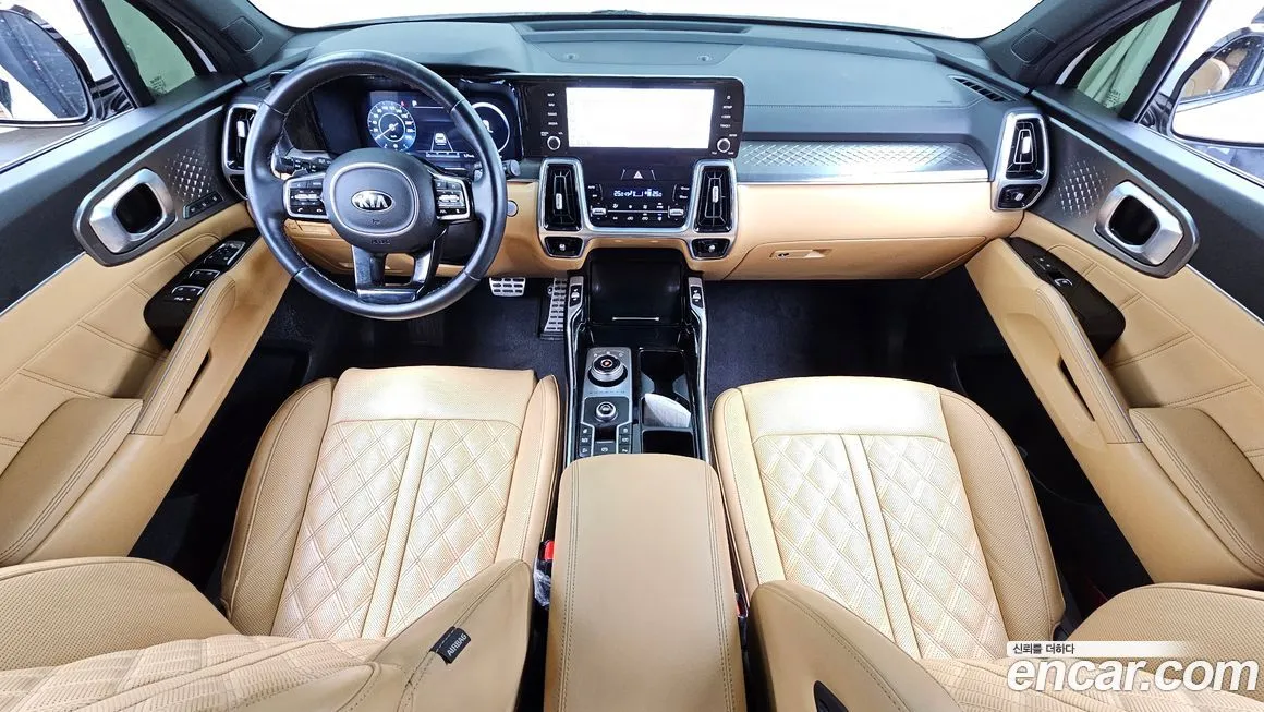 Kia Sorento — фото 10