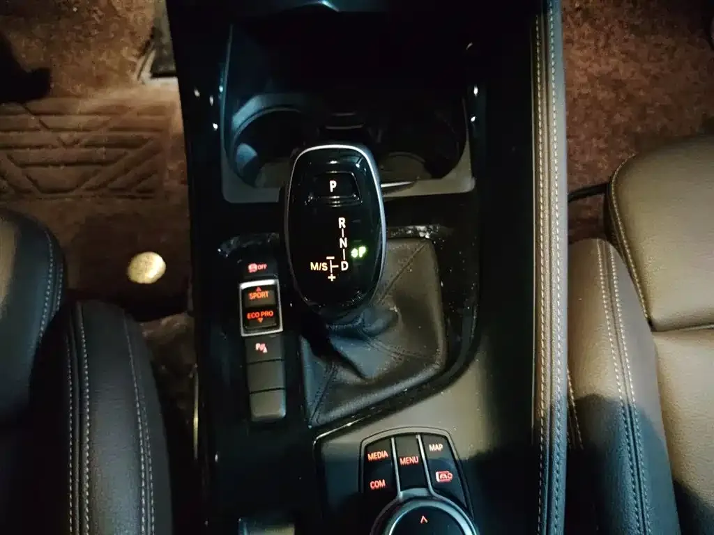 BMW X2 2023 из CN, фото 3