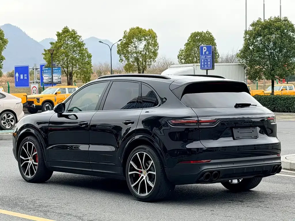 Porsche Cayenne 2021 из CN, фото 8