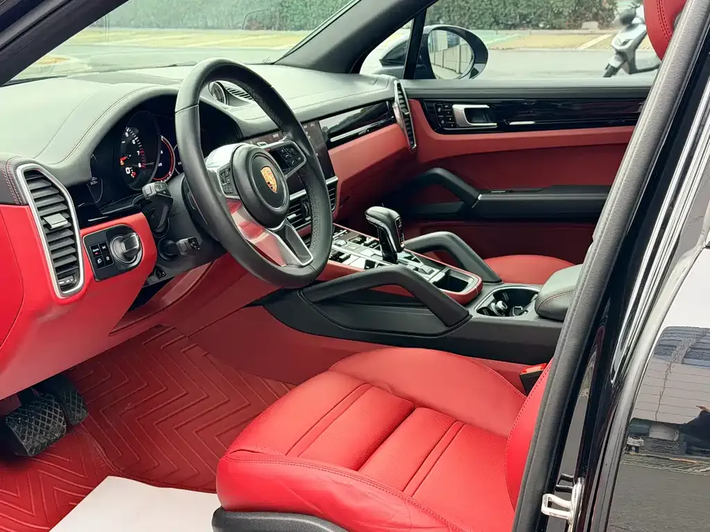 Porsche Cayenne 2021 из CN, фото 5