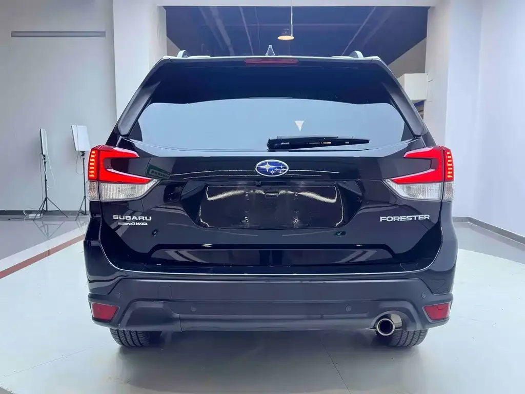 Subaru Forester 2021 из CN, фото 4