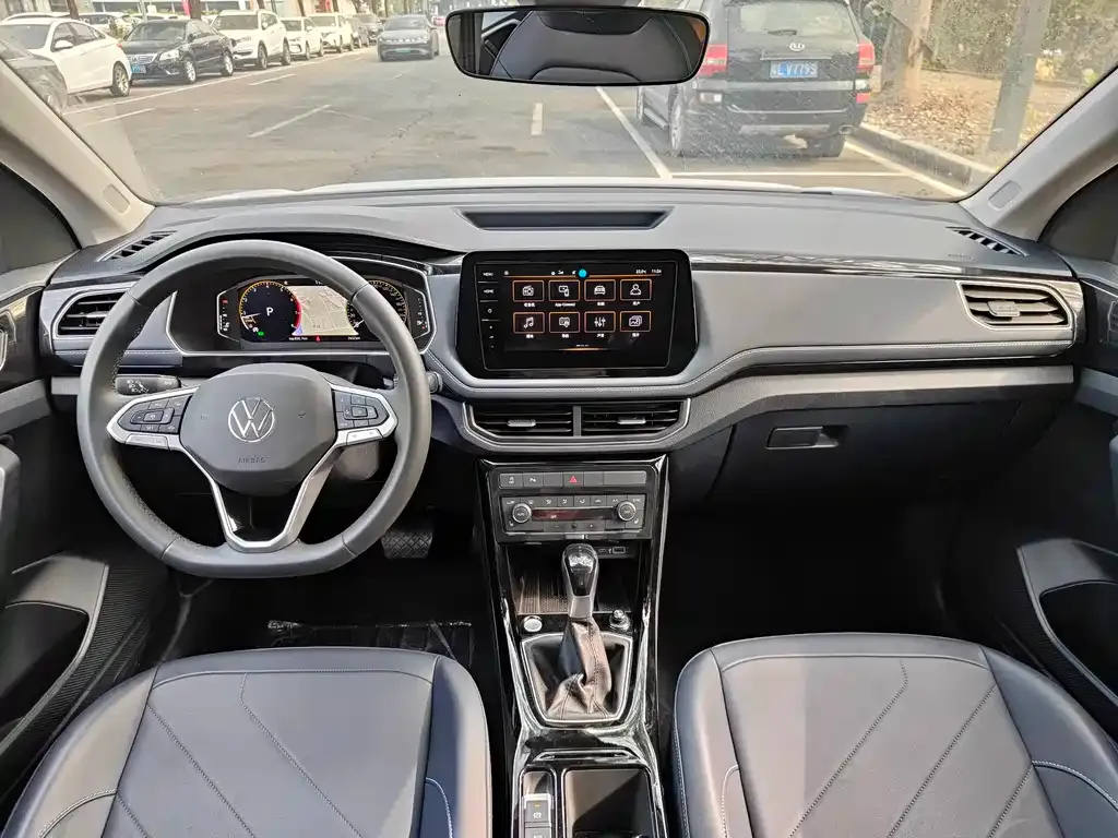 Volkswagen Tharu 2024 из CN, фото 2