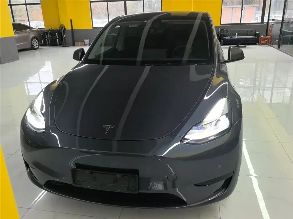 Tesla Model Y 2023 из CN, фото 3