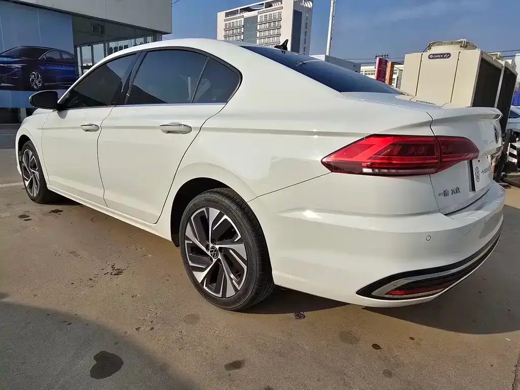 Volkswagen Bora 2022 из CN, фото 3