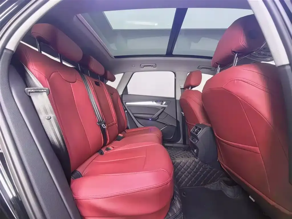 Audi Q5L 2024 из CN, фото 10