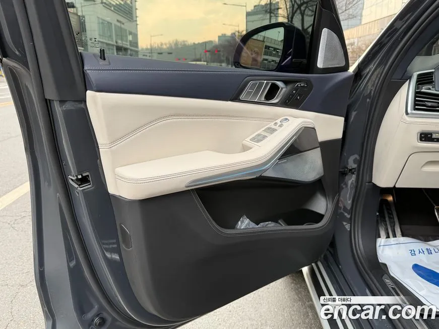 BMW X7 2022 из KR, фото 2