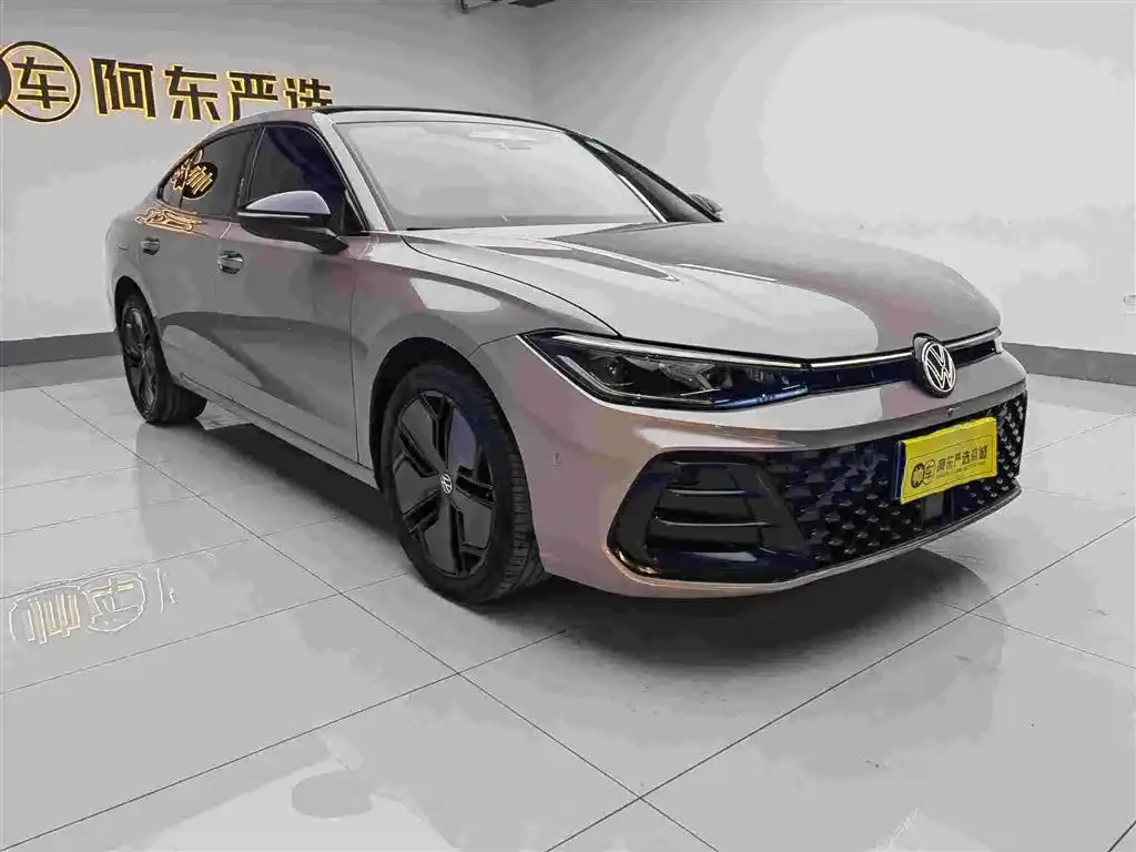 Volkswagen Passat 2024 из CN, фото 8