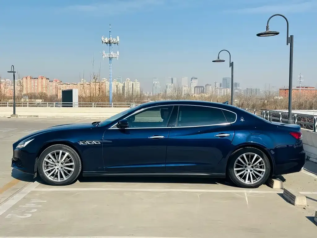 Maserati Quattroporte 2023 из CN, фото 2