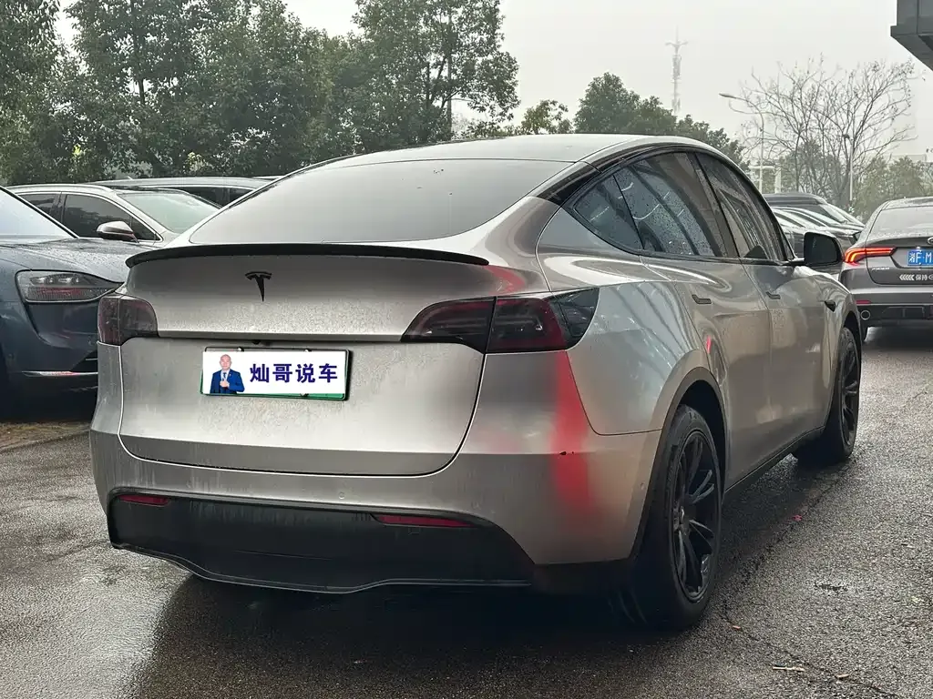 Tesla Model Y 2022 из CN, фото 5