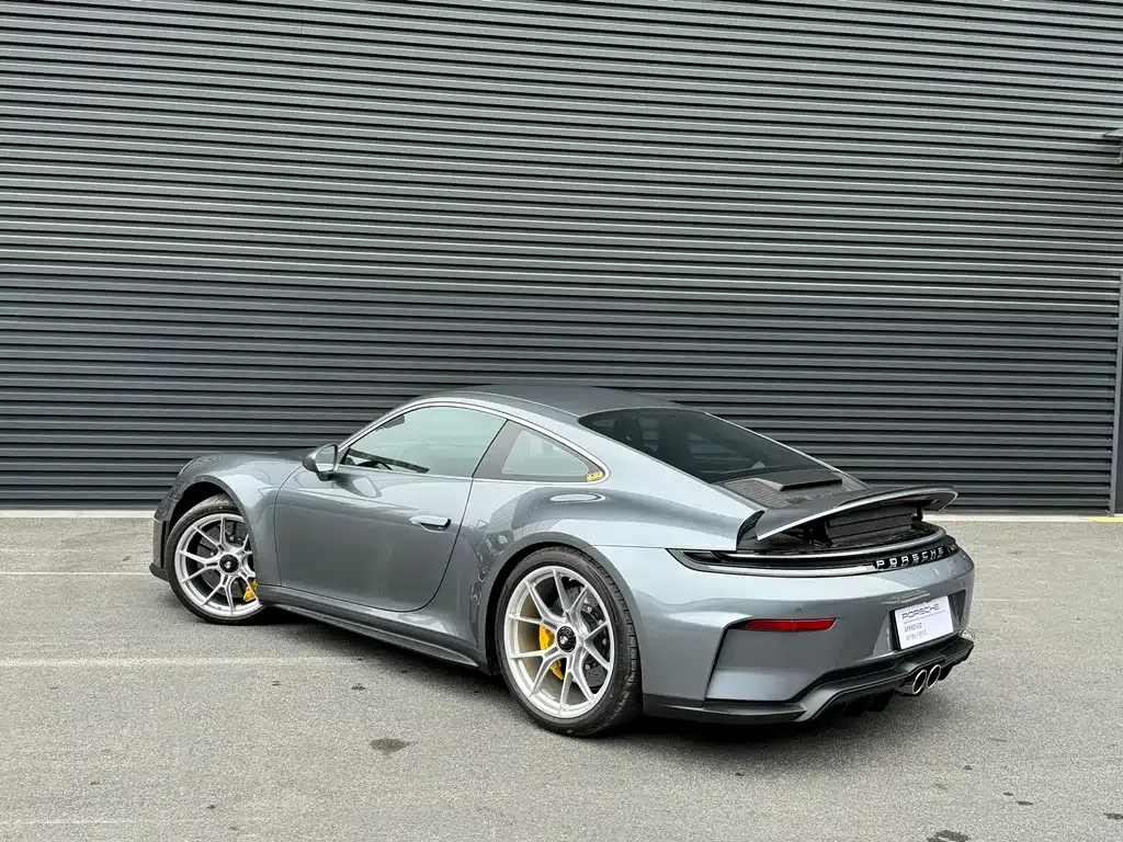 Porsche 911 2025 из CN, фото 4