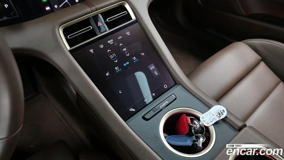 Porsche Taycan 2021 из KR, фото 3