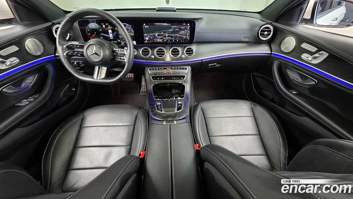 Mercedes-Benz E-Class — фото 10