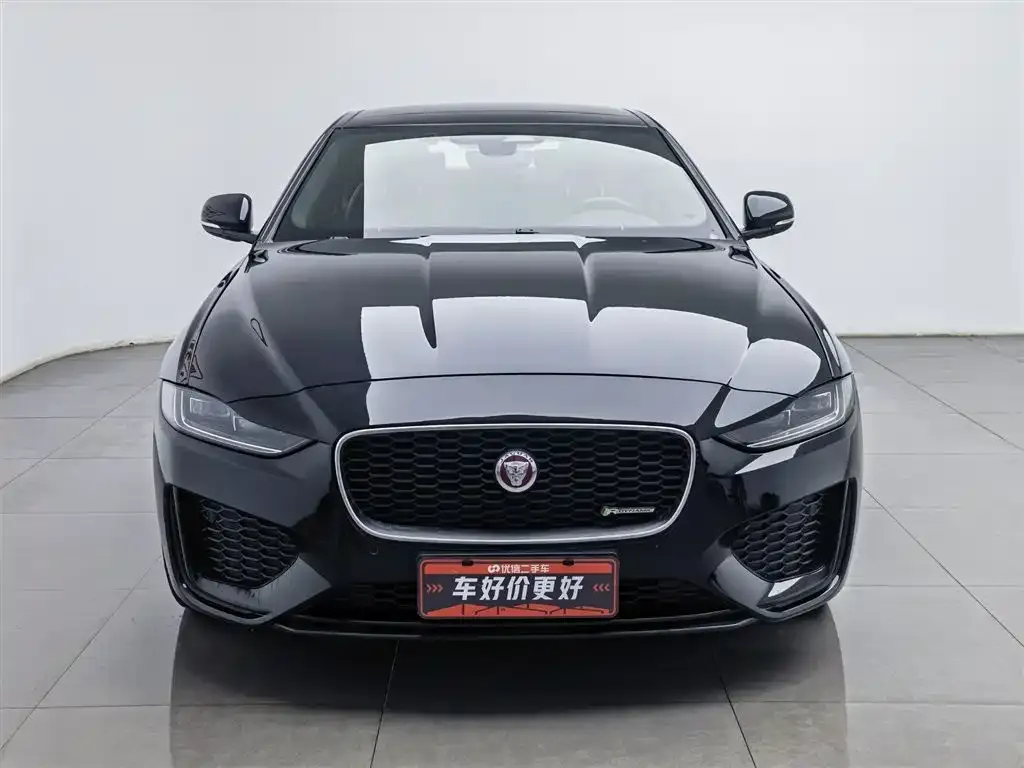 Jaguar XEL — фото 3