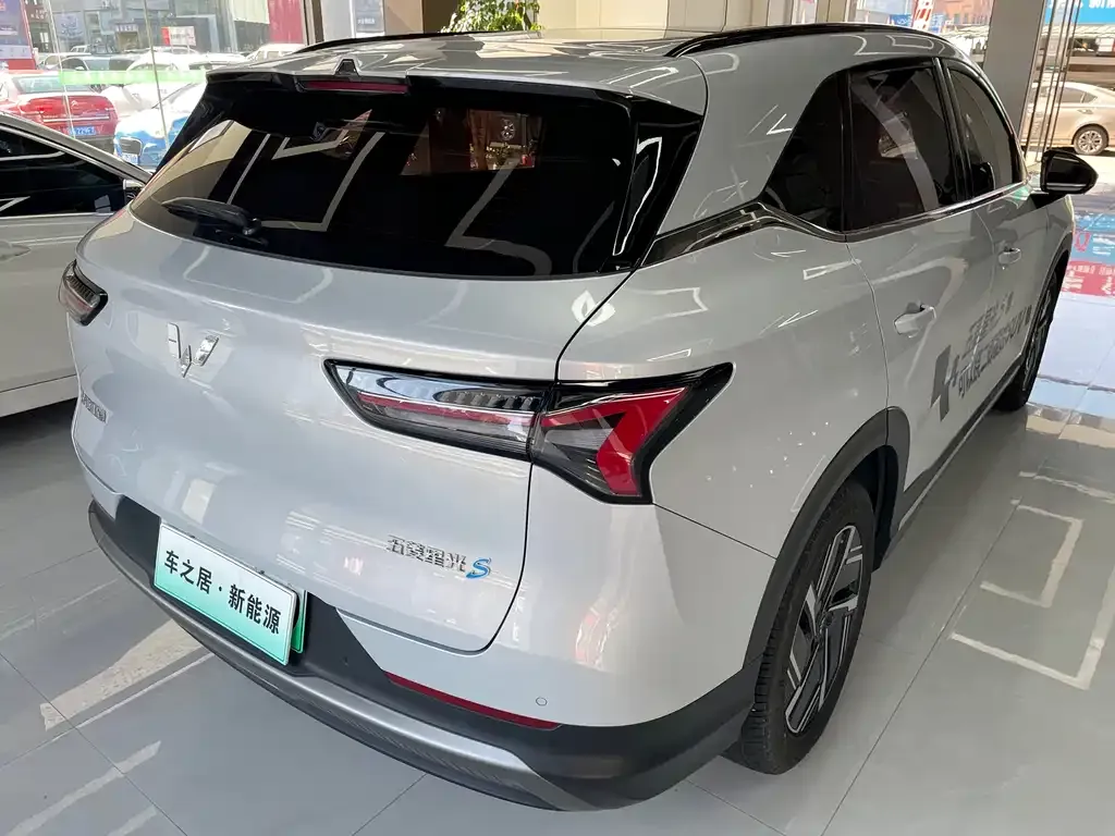Wuling Xingguang S — фото 4