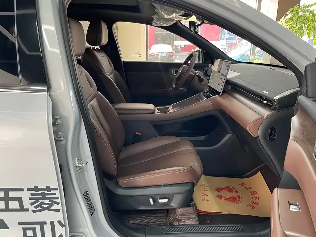 Wuling Xingguang S — фото 6