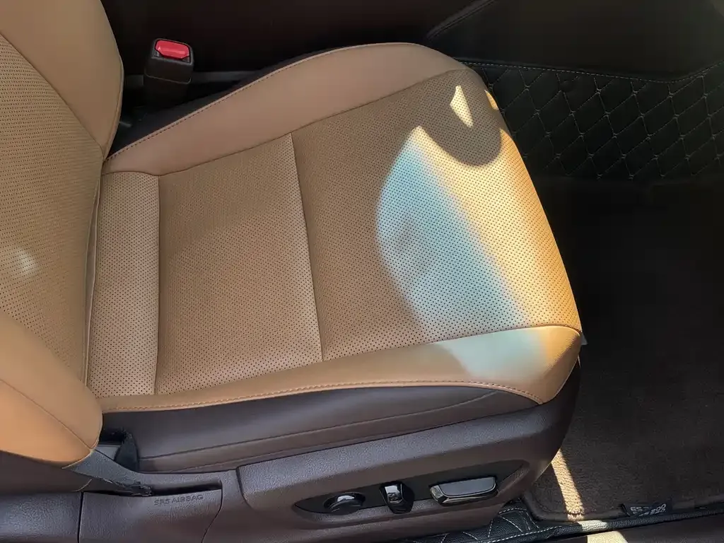 Lexus ES 2021 из CN, фото 6