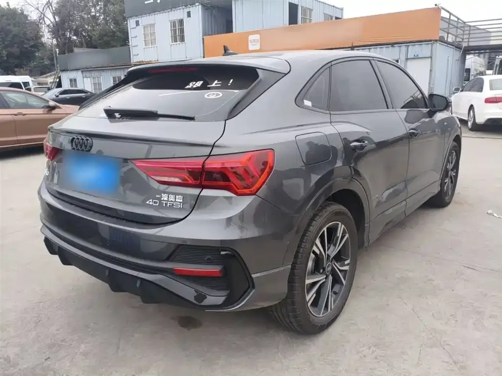 Audi Q3 Sportback 2022 из CN, фото 8