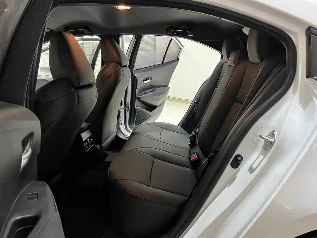 Toyota Levin 2023 из CN, фото 2