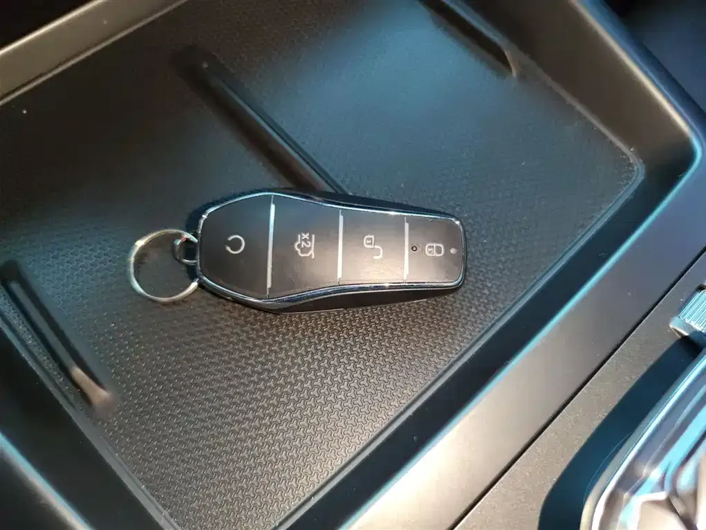 BYD Qin PLUS 2025 из CN, фото 8