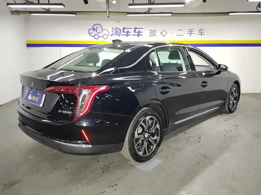 Hongqi E-QM5 2023 из CN, фото 8