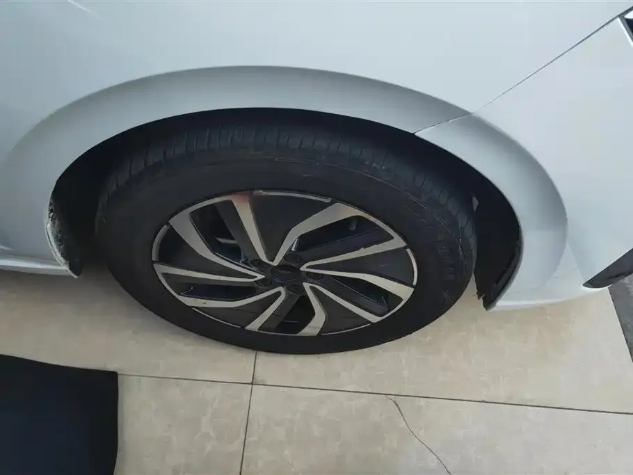 Volkswagen Lavida 2024 из CN, фото 5