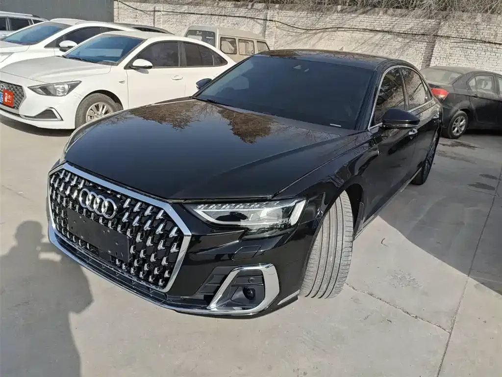 Audi A8 2022 из CN, фото 1