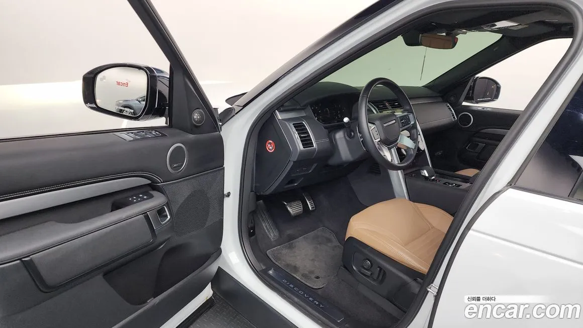 Land Rover Discovery 2024 из KR, фото 7