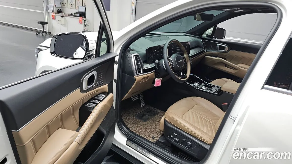 Kia Sorento — фото 5