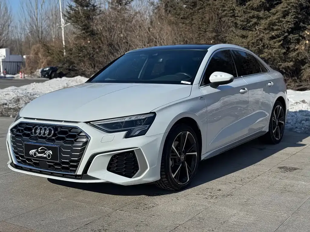 Audi A3 2021 из CN, фото 1