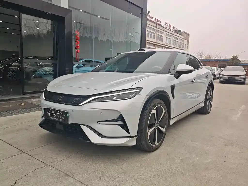 BYD L EV 2025 из CN, фото 1