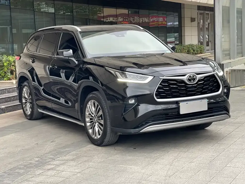 Toyota Highlander 2023 из CN, фото 2