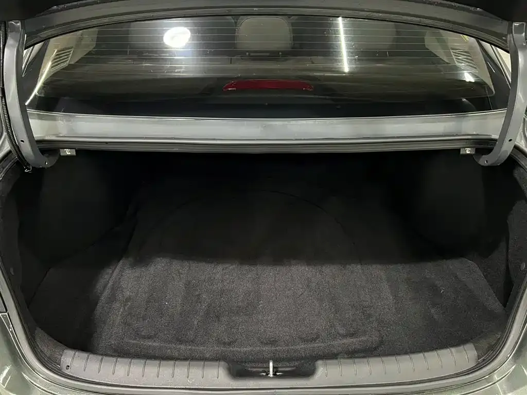 Hyundai Elantra 2023 из CN, фото 10