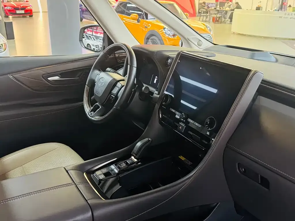 Toyota Alphard 2024 из CN, фото 3