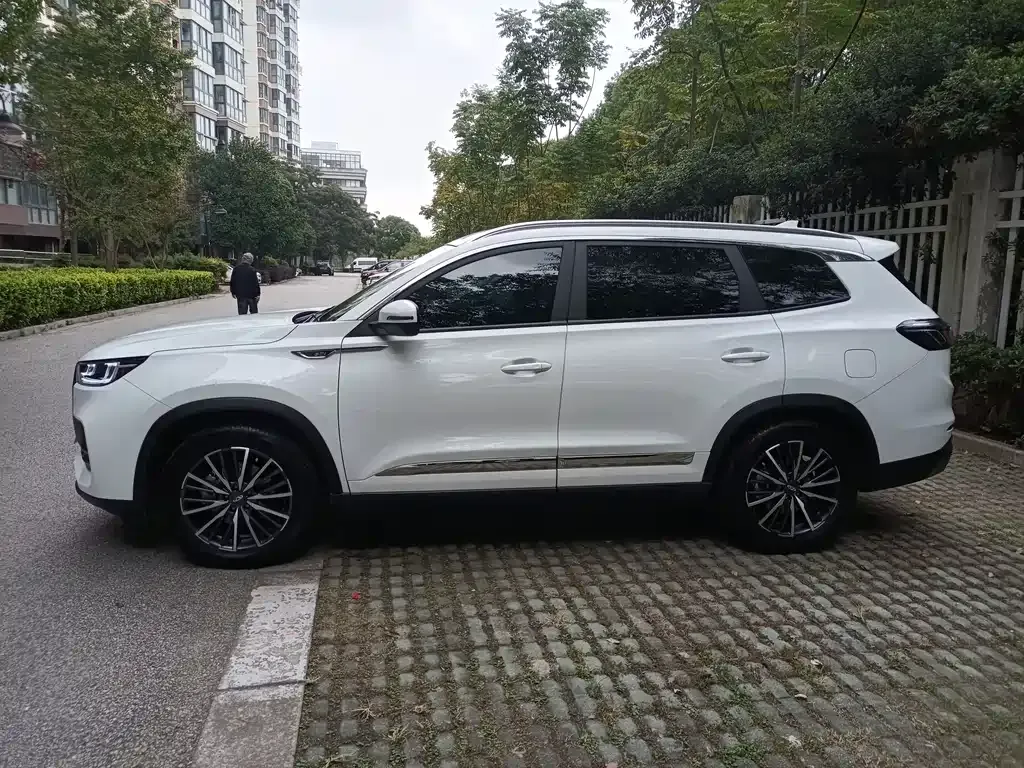 Chery Tiggo 8 PLUS 2023 из CN, фото 10